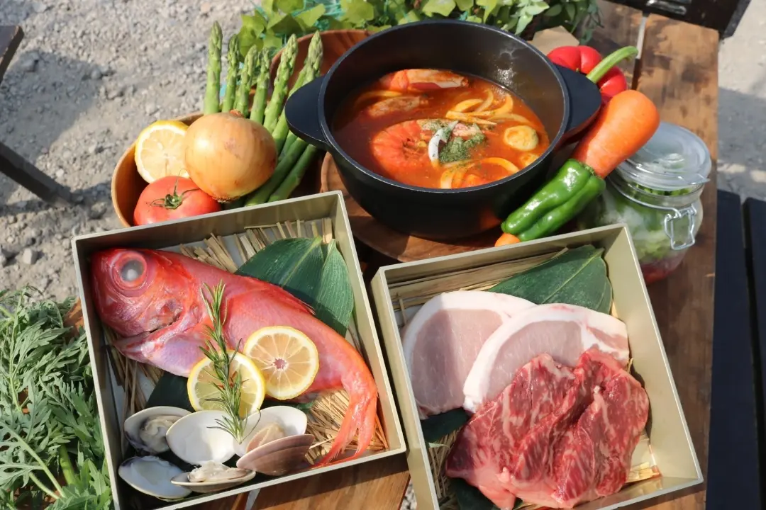 地域直産のお肉や海鮮季節の野菜食べ放題の贅沢BBQ