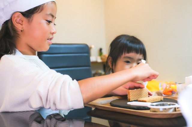 熱中できるスイーツ作り！プロのテクニックを学べる体験