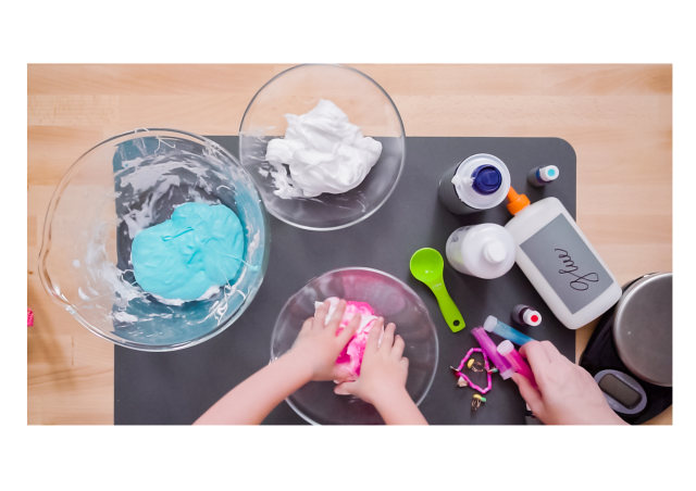 好奇心を刺激！色んな触感のスライム実験！