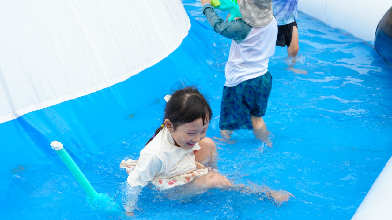 晴れた天気の中で涼しくなれる！