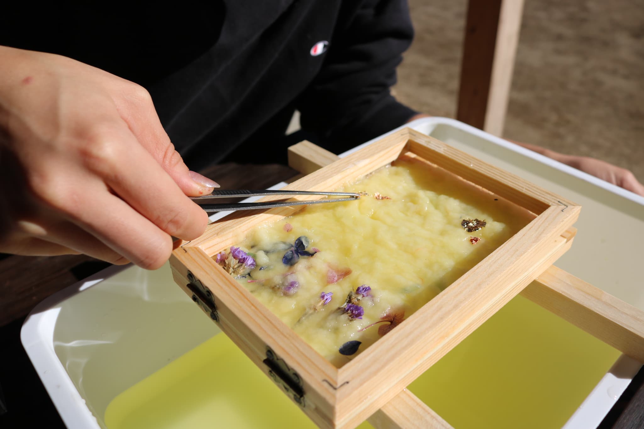 からだ全部で描く！巨大アート＆手しごと体験