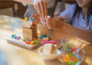 親子で楽しむスイートな時間！お菓子の家作り体験